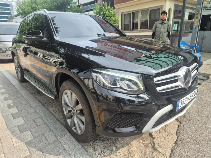 Mercedes-Benz GLC-Class