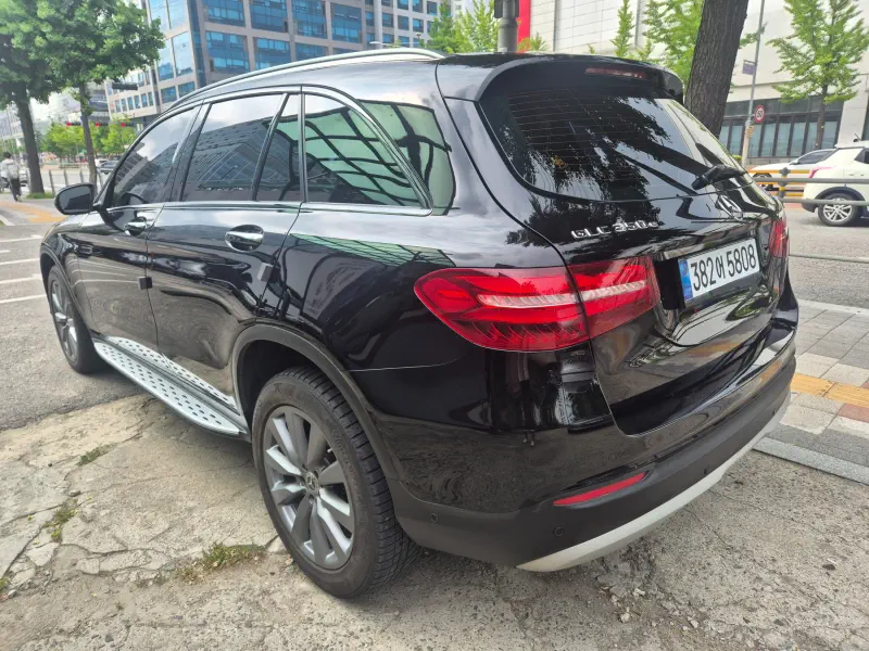 Mercedes-Benz GLC-Class