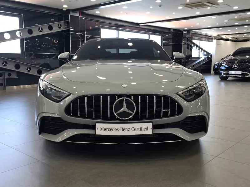 Mercedes-Benz SL-Class
