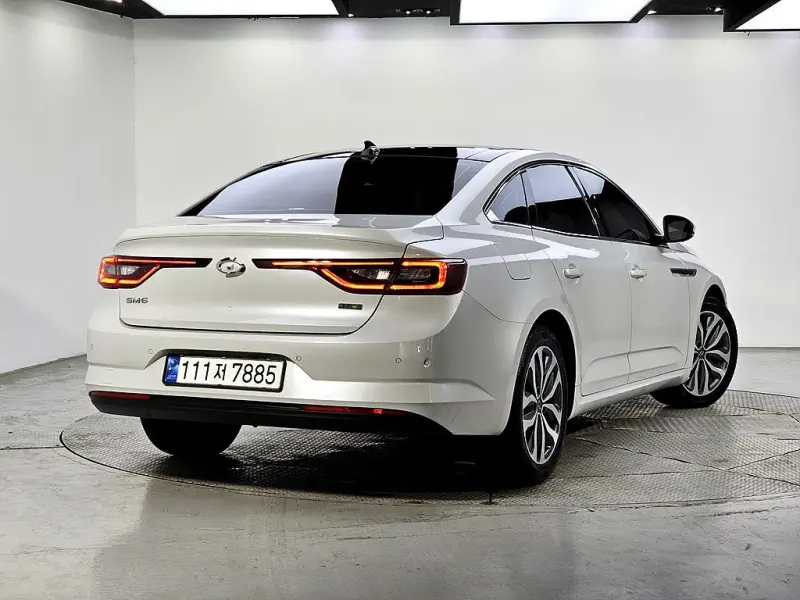 Renault Samsung SM6