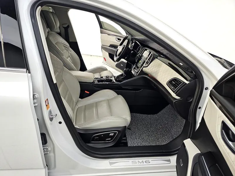 Renault Samsung SM6