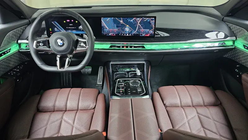 BMW 7-Series