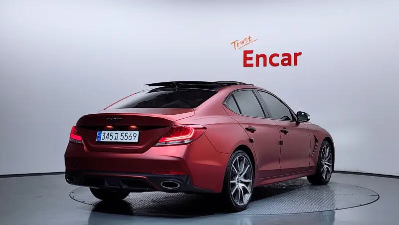 Genesis G70