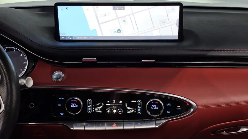 Genesis GV70