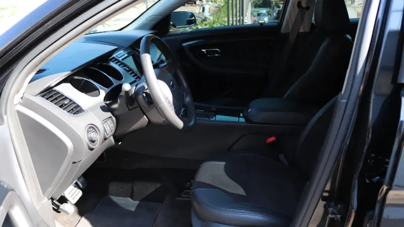 Ford Taurus