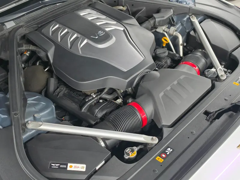 Genesis EQ900