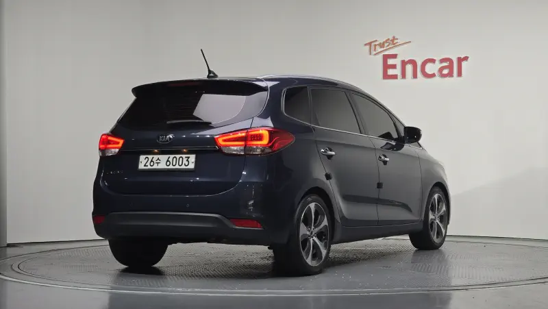 Kia Carens