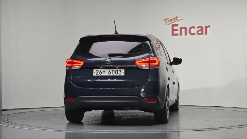 Kia Carens