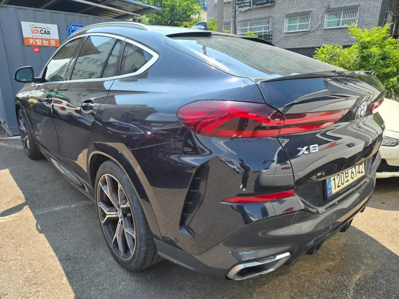 BMW X6