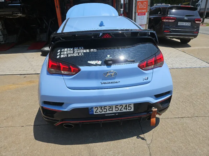 Hyundai Veloster