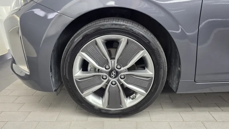 Hyundai Ioniq