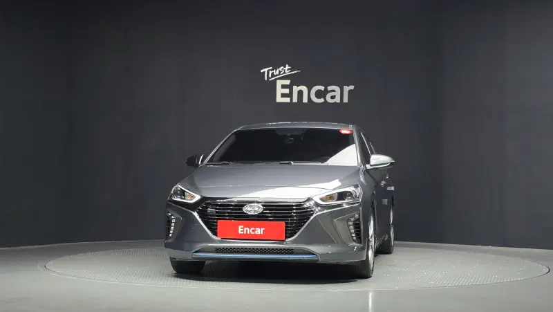 Hyundai Ioniq