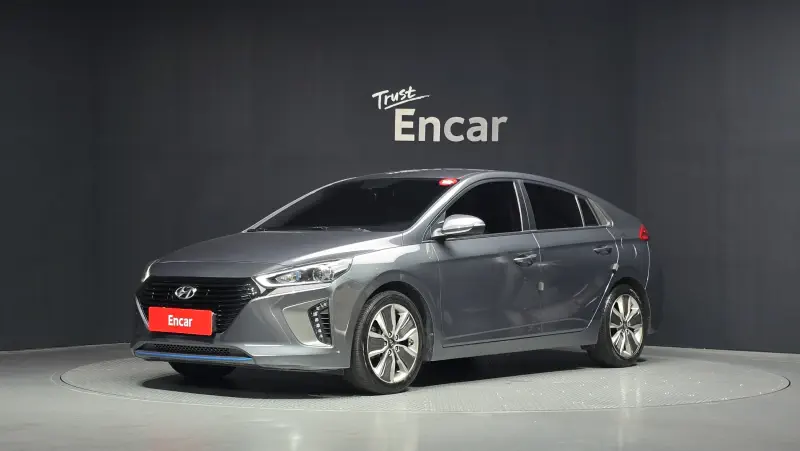 Hyundai Ioniq