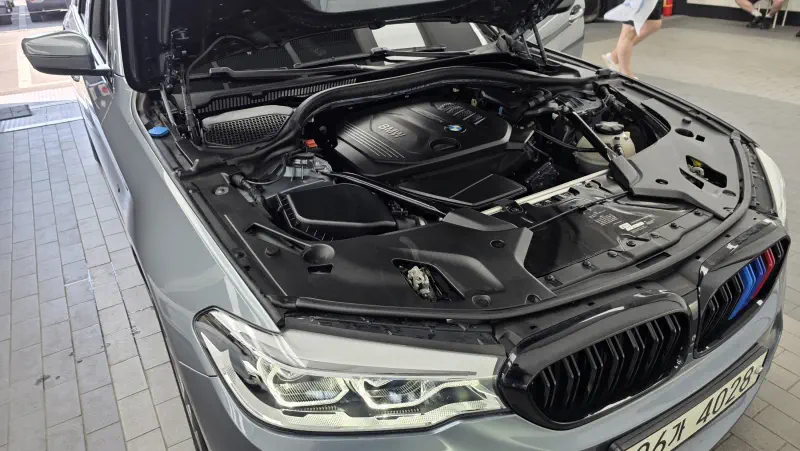 BMW 5-Series