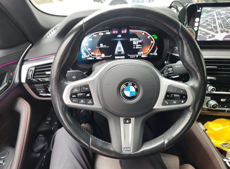 BMW 5-Series