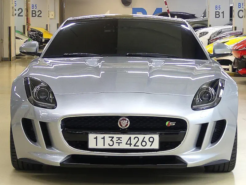 Jaguar F-Type