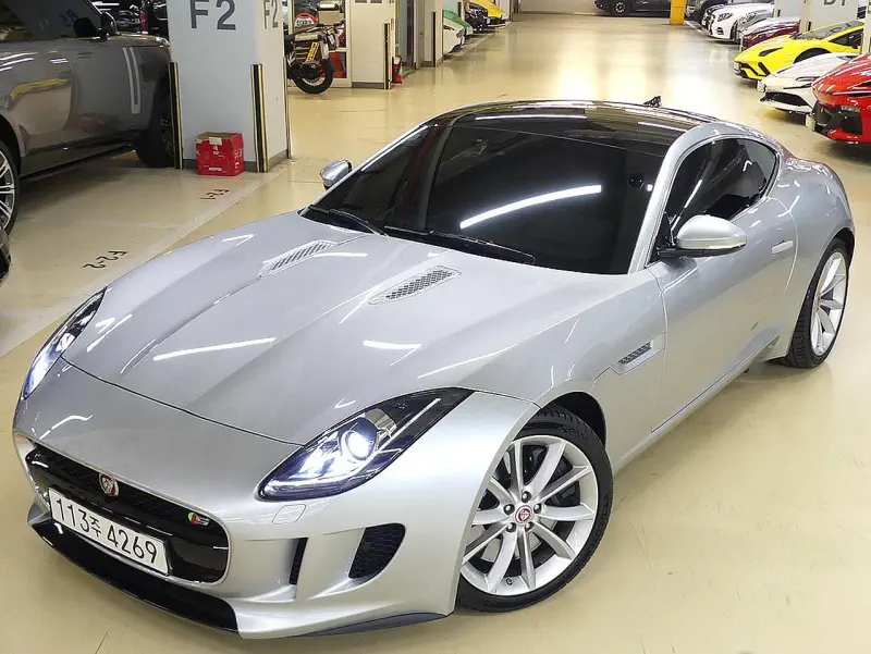 Jaguar F-Type
