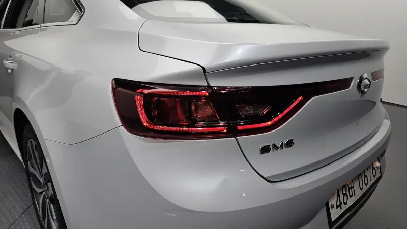 Renault Samsung SM6