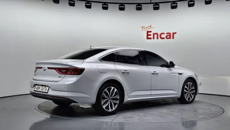 Renault Samsung SM6