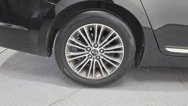 Kia K7