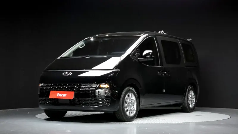Hyundai Staria