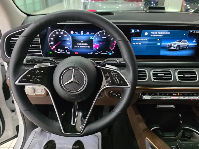 Mercedes-Benz GLE-Class