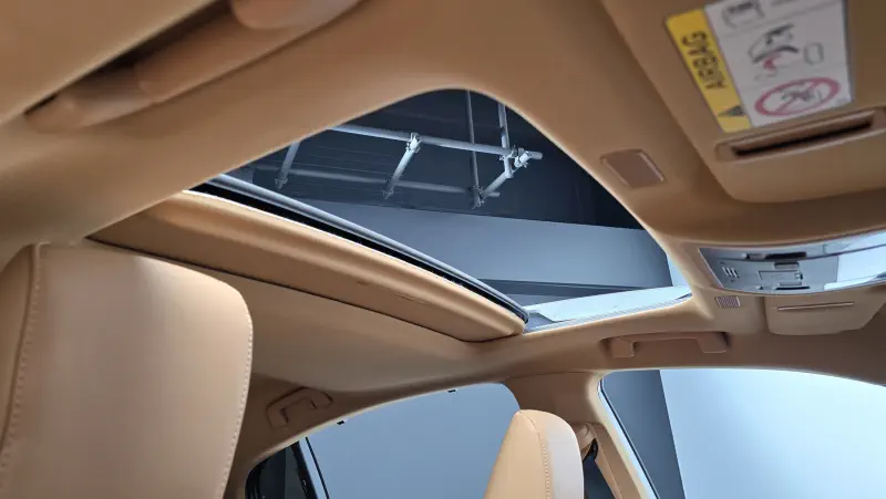 Lexus ES300h