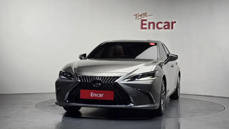 Lexus ES300h