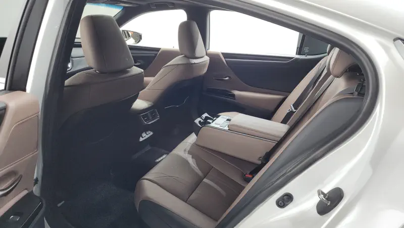 Lexus ES300h