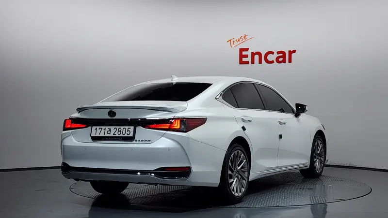Lexus ES300h