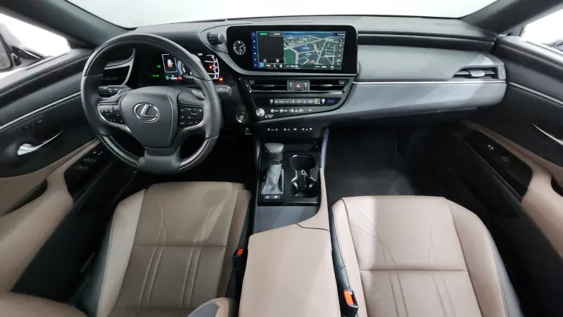 Lexus ES300h