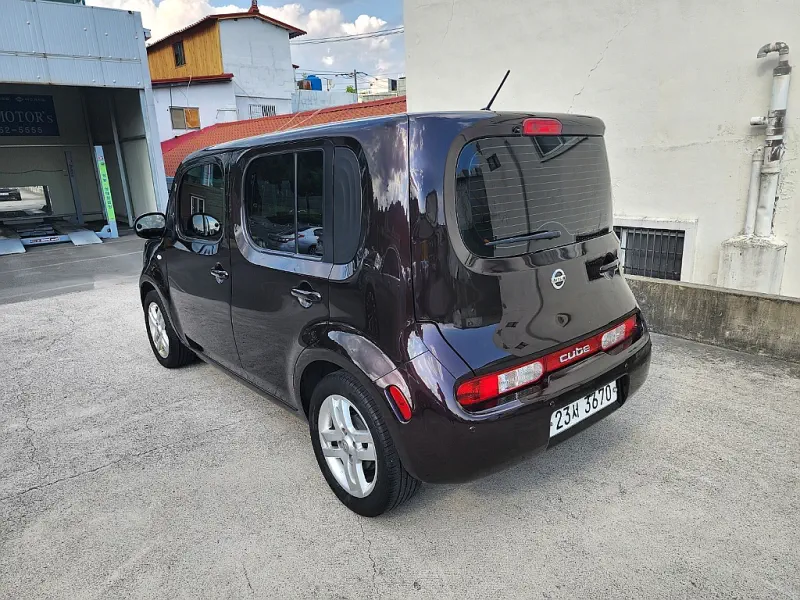 Nissan Cube