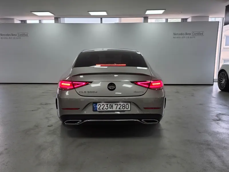 Mercedes-Benz CLS-Class