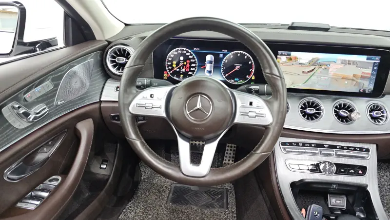 Mercedes-Benz CLS-Class