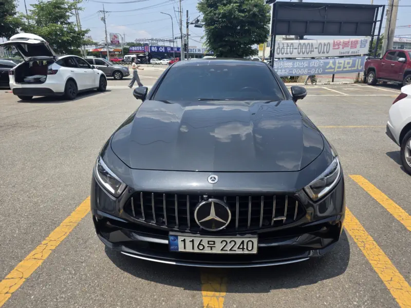 Mercedes-Benz CLS-Class