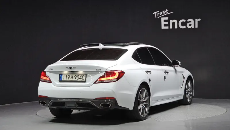 Genesis G70
