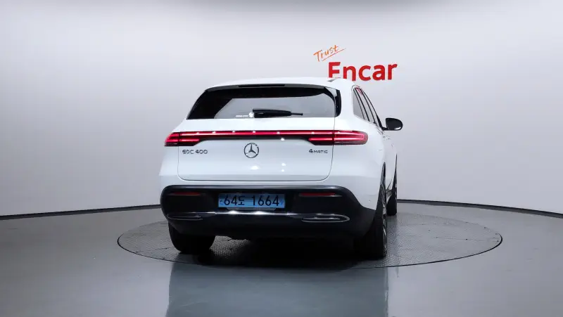 Mercedes-Benz EQC