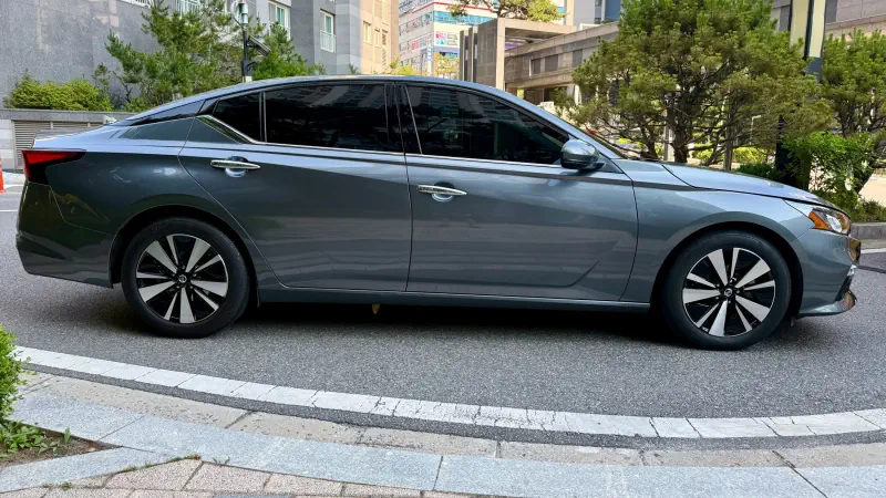 Nissan Altima