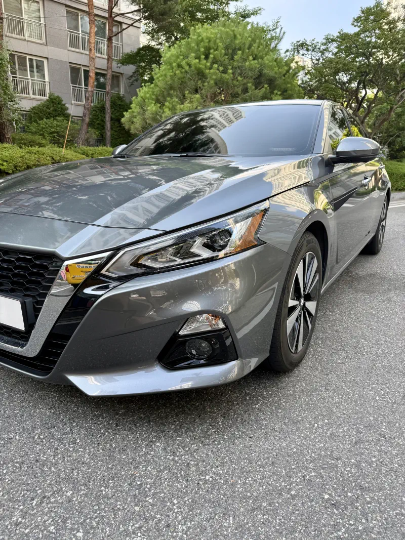 Nissan Altima
