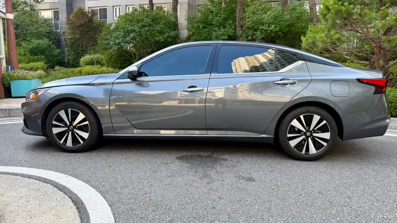Nissan Altima