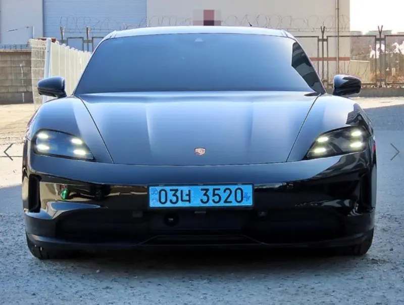 Porsche Taycan