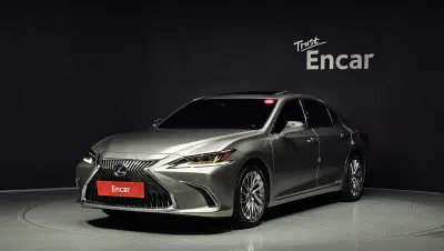 Lexus ES300h