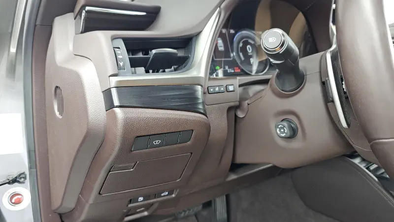 Lexus ES300h