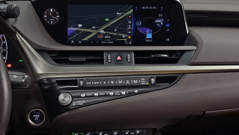 Lexus ES300h