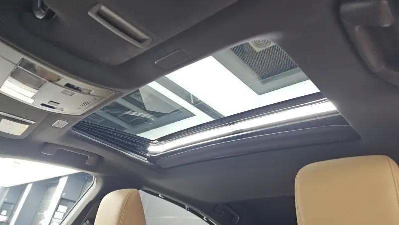 Lexus ES300h