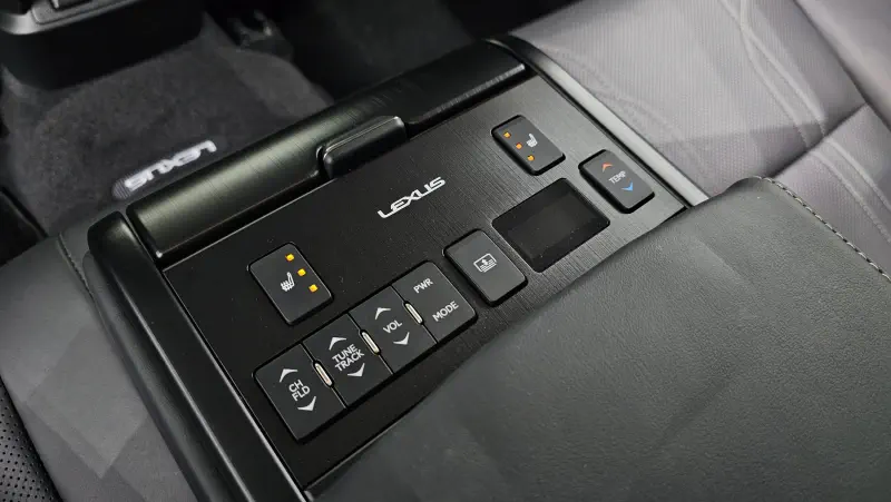 Lexus ES300h