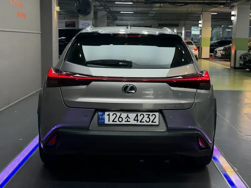 Lexus UX
