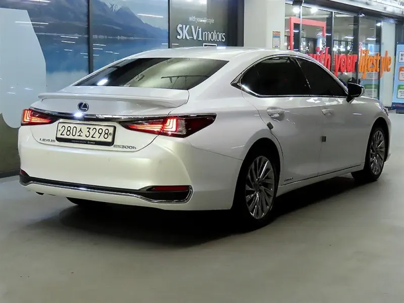 Lexus ES300h