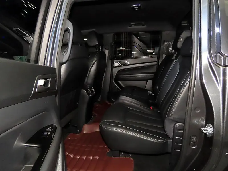 SsangYong Rexton Sports Khan