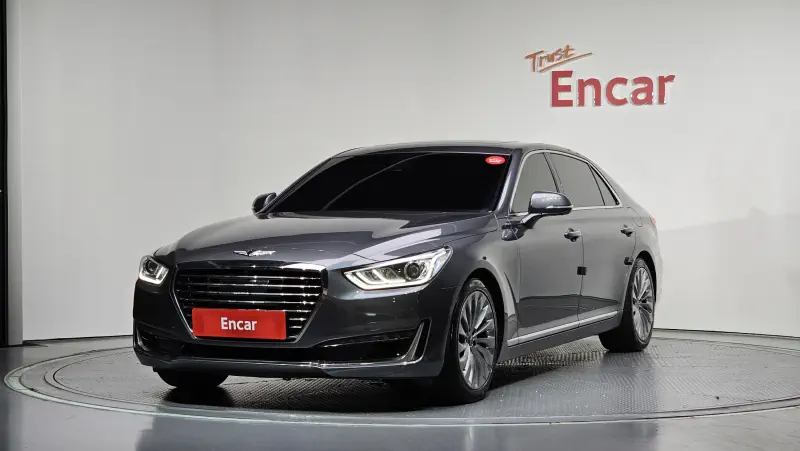 Genesis EQ900